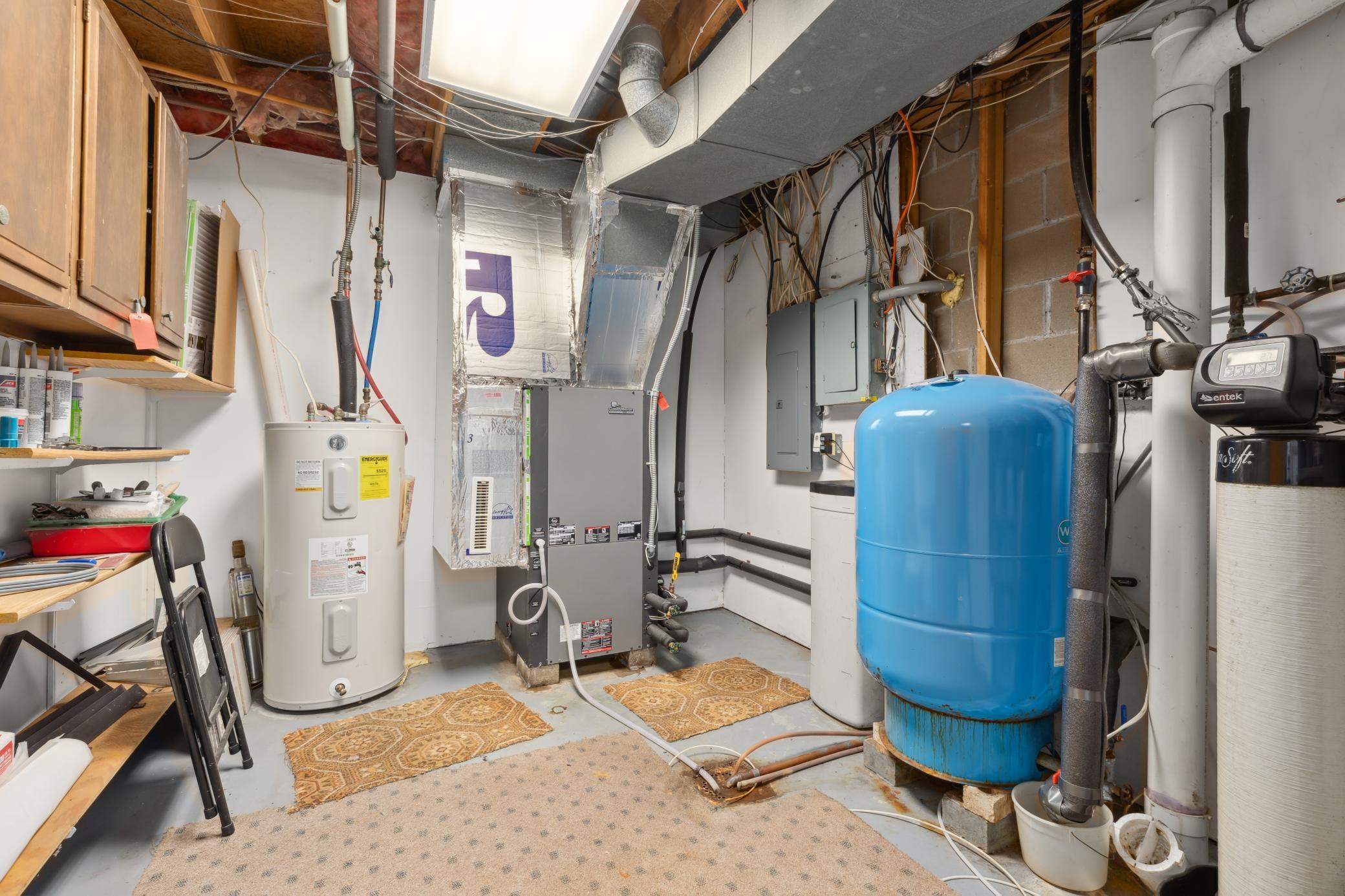 13038 Executive Acres Road