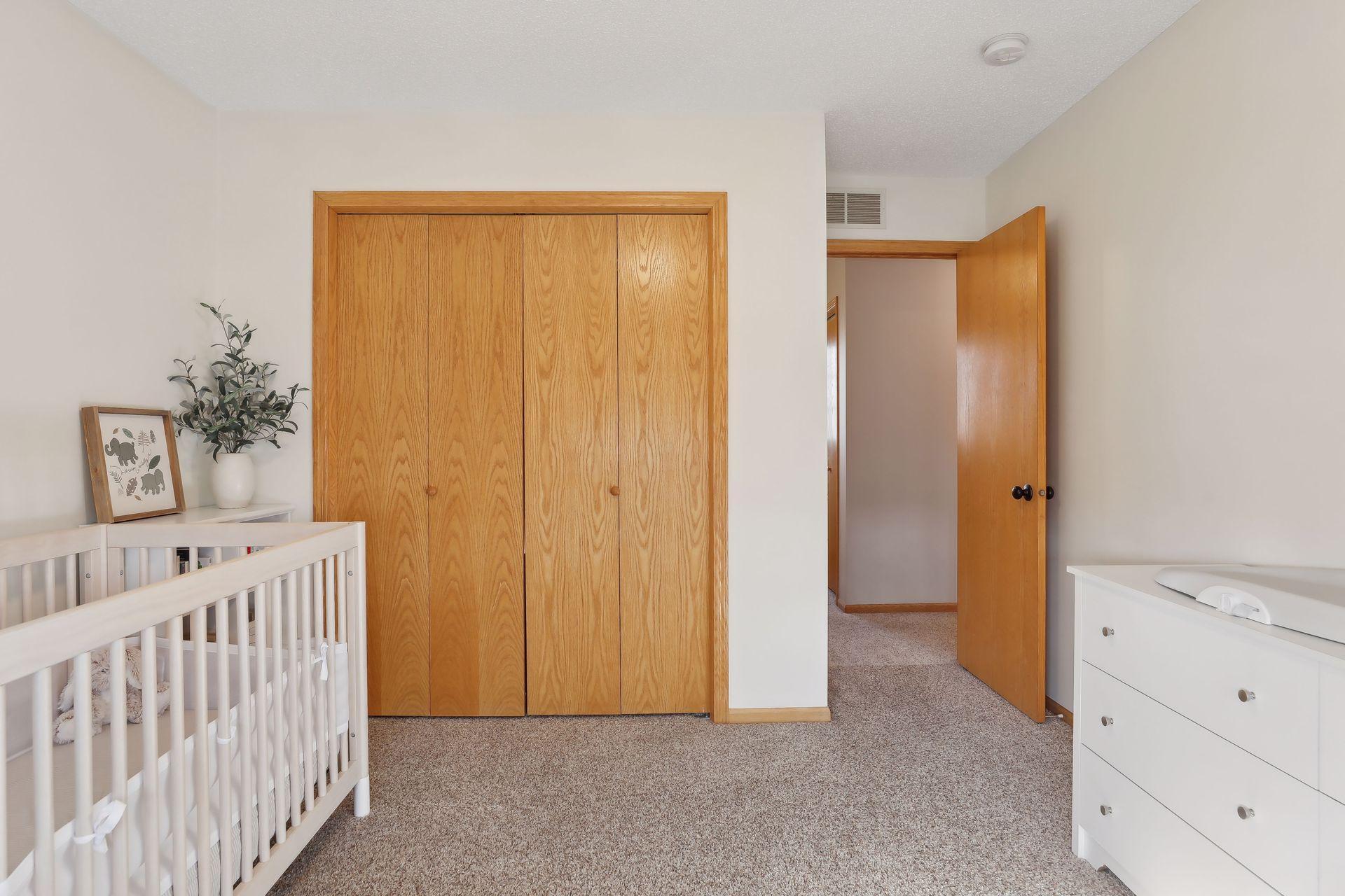 7990 Forest Boulevard Unit: F