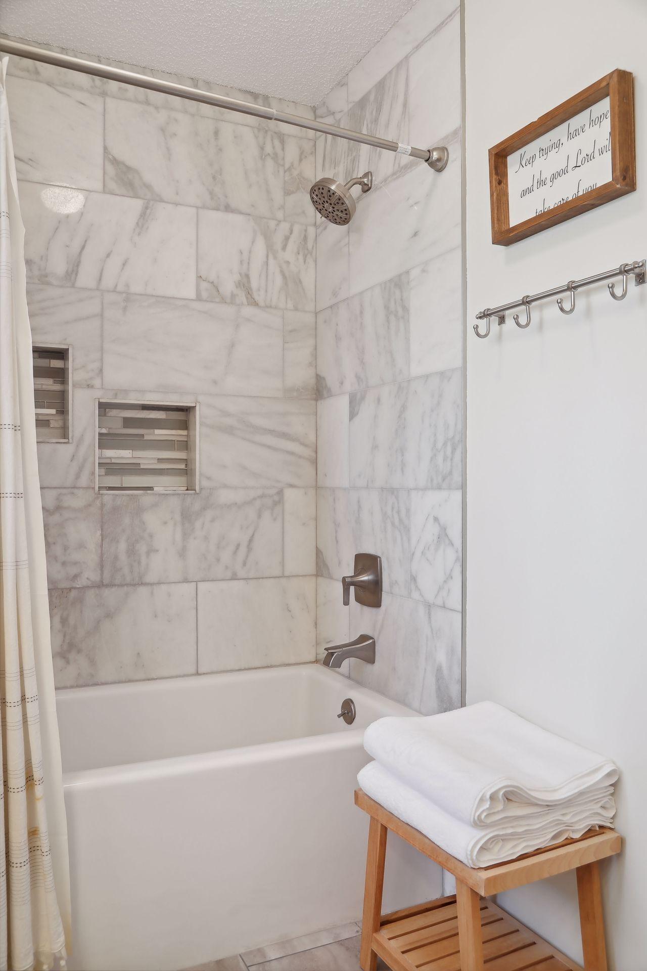 7990 Forest Boulevard Unit: F