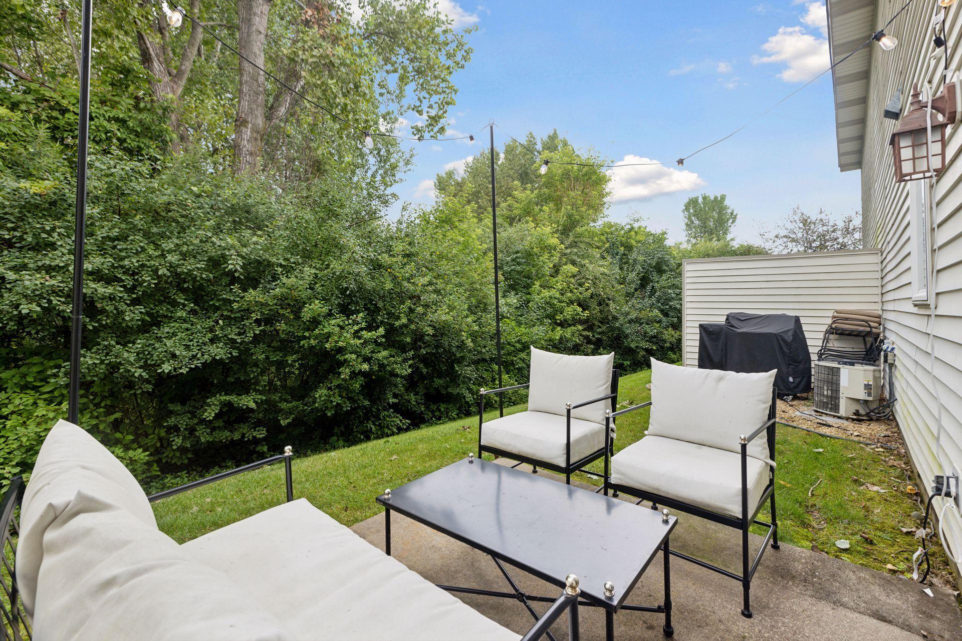 7990 Forest Boulevard Unit: F