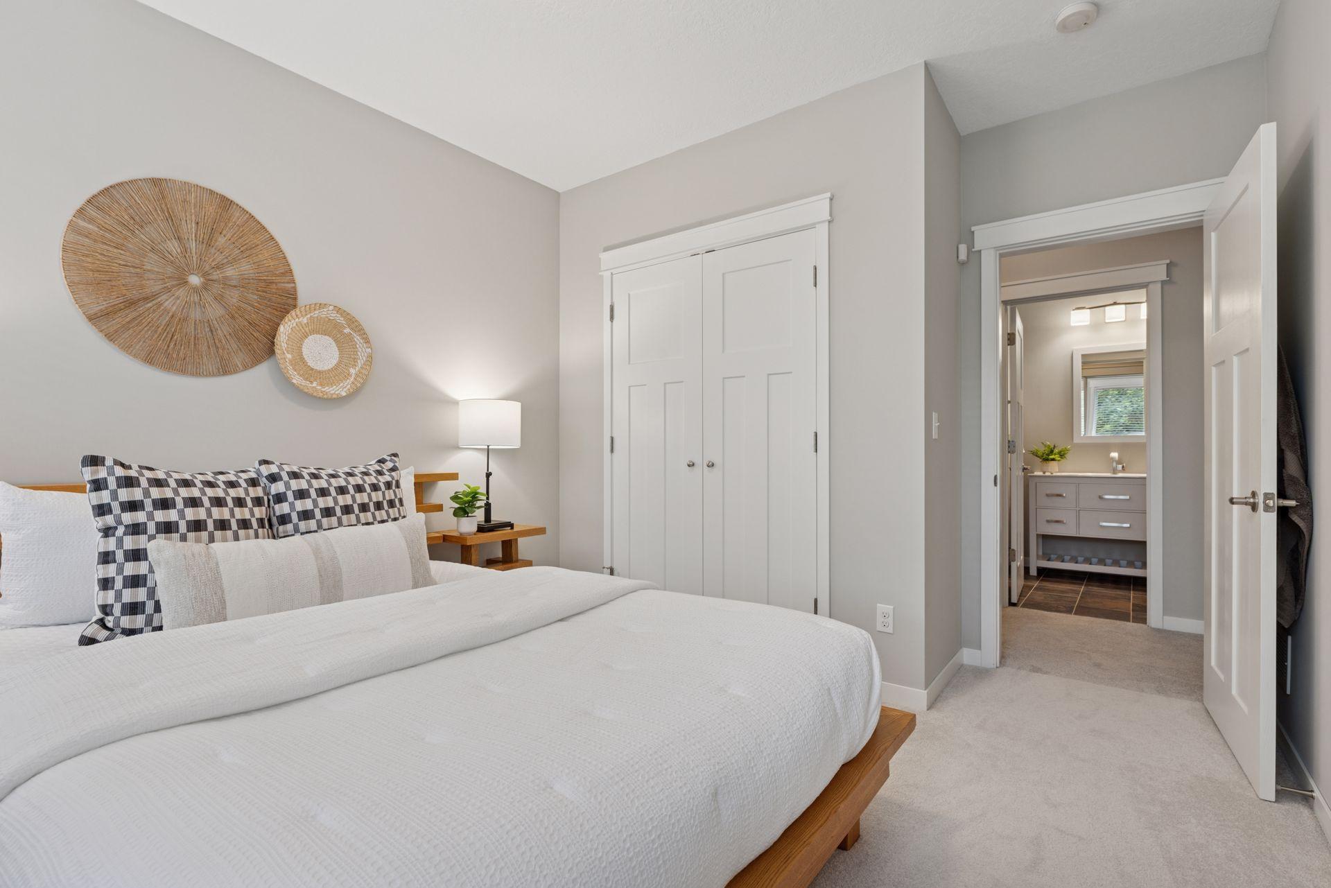 13390 26th Street N