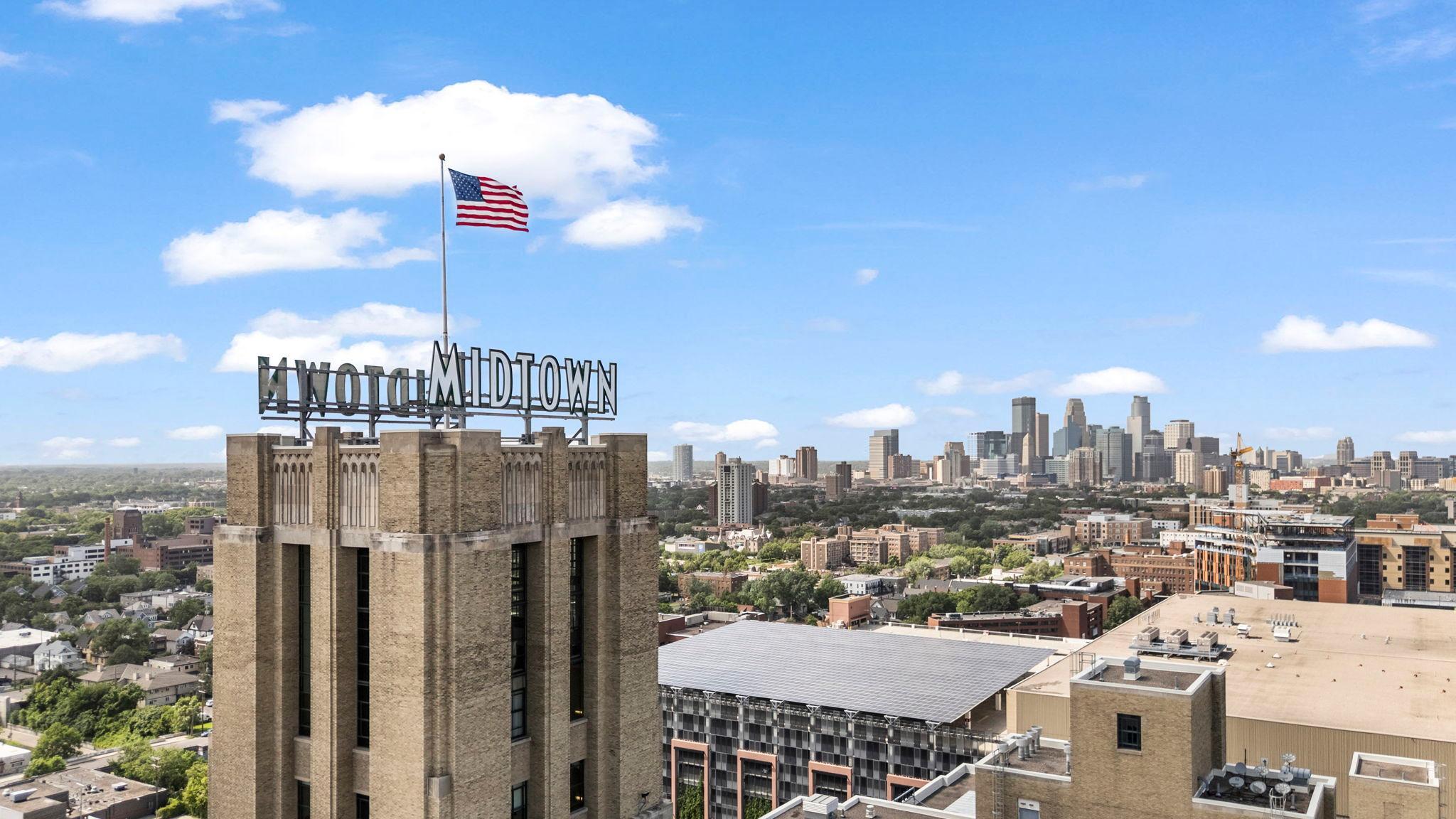 2929 Chicago Avenue Unit: 1208