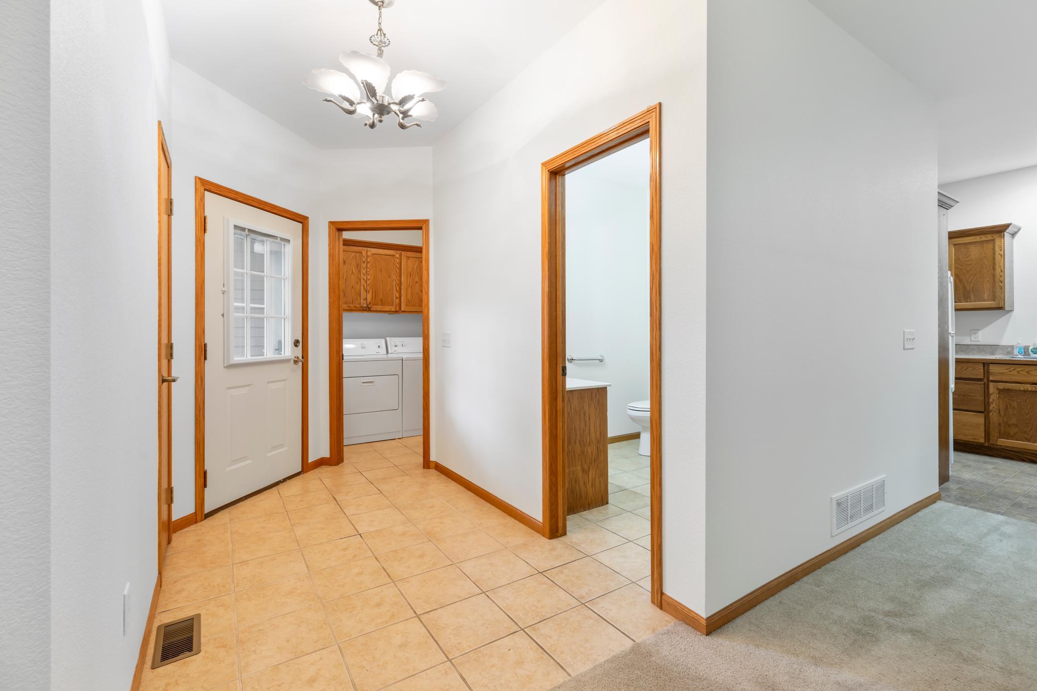 5611 Rush Lake Court