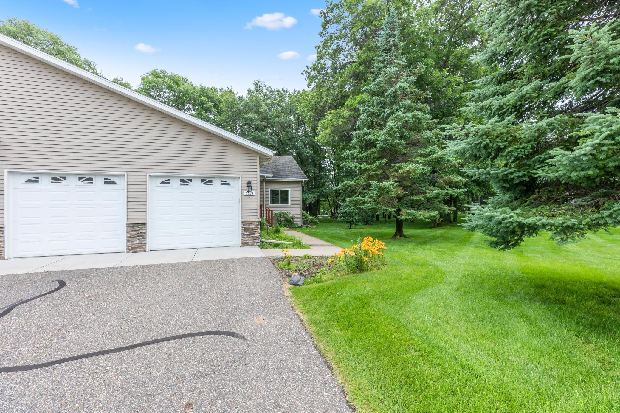5611 Rush Lake Court
