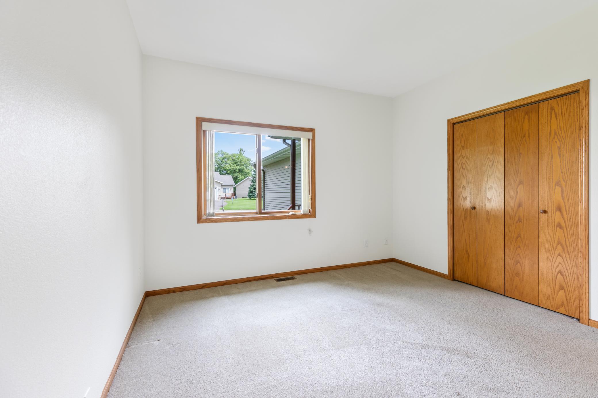 5611 Rush Lake Court