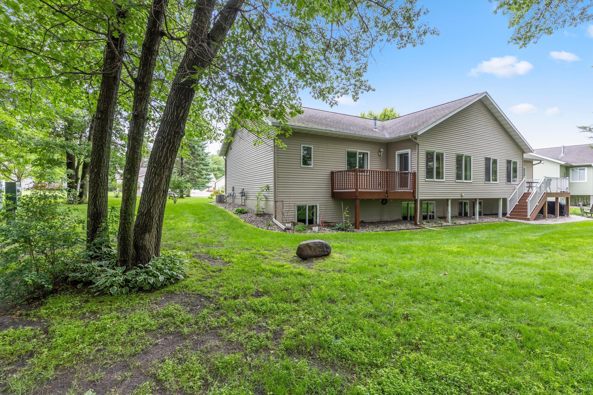 5611 Rush Lake Court