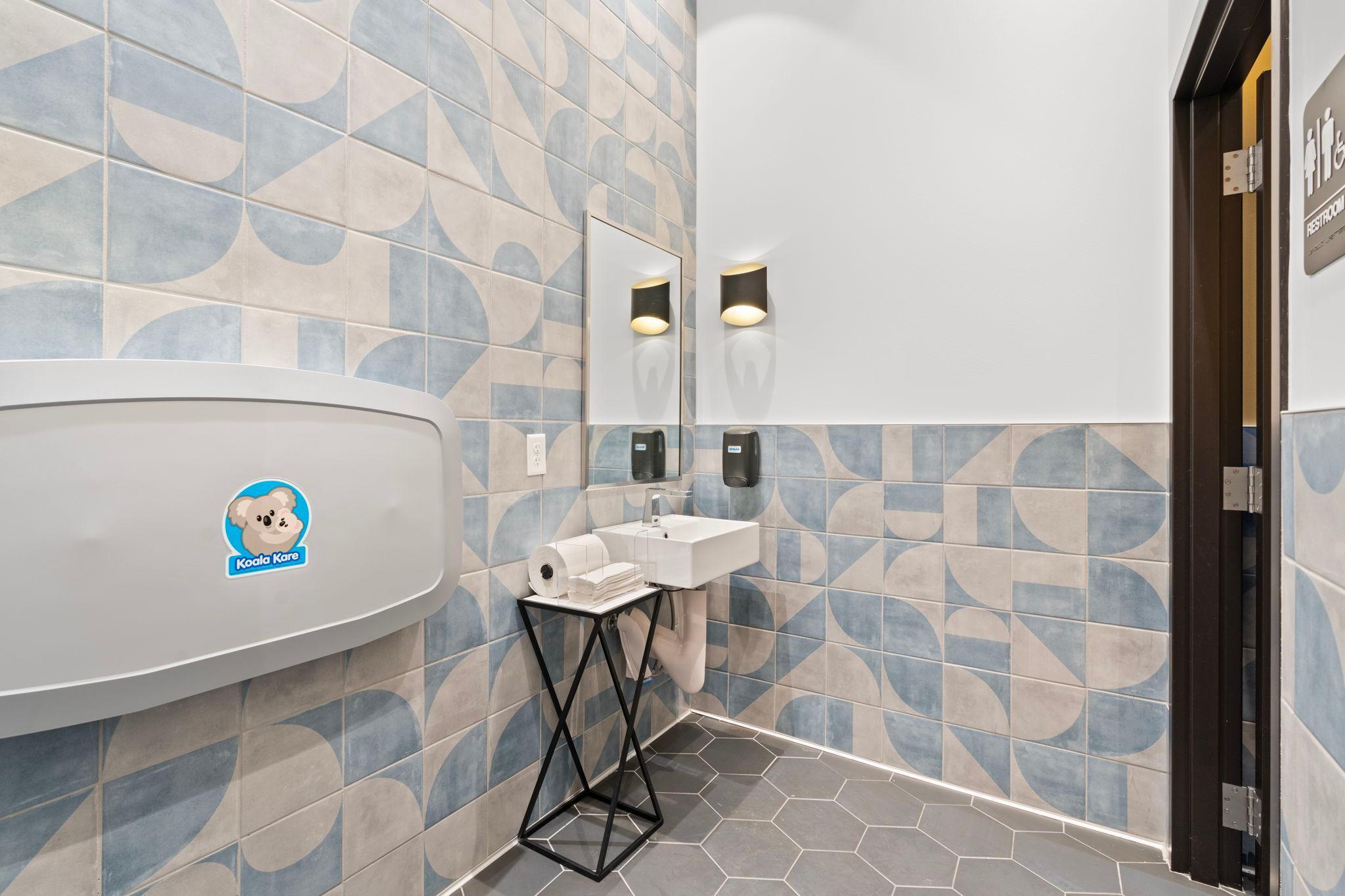 360 Saint Peter Street Unit: 4