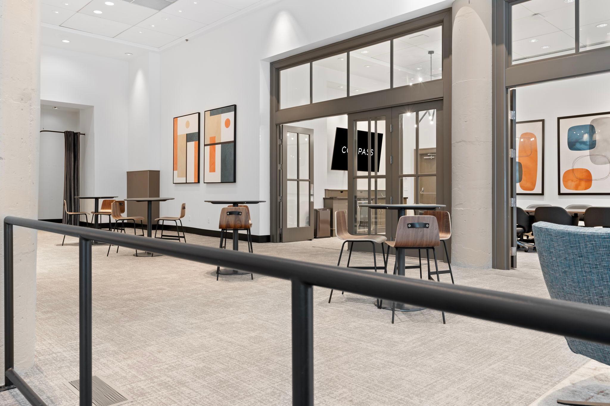 360 Saint Peter Street Unit: 4