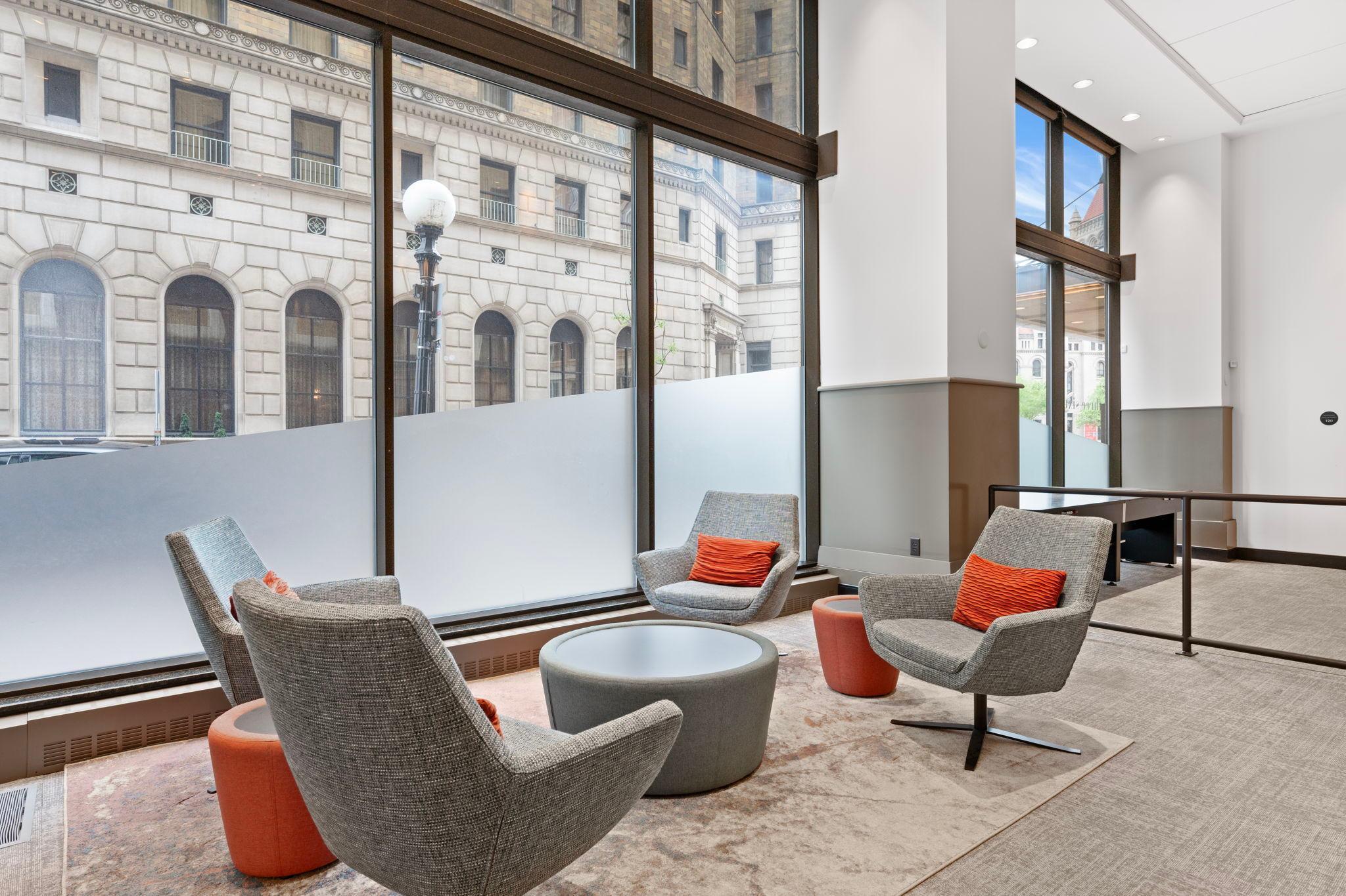 360 Saint Peter Street Unit: 4