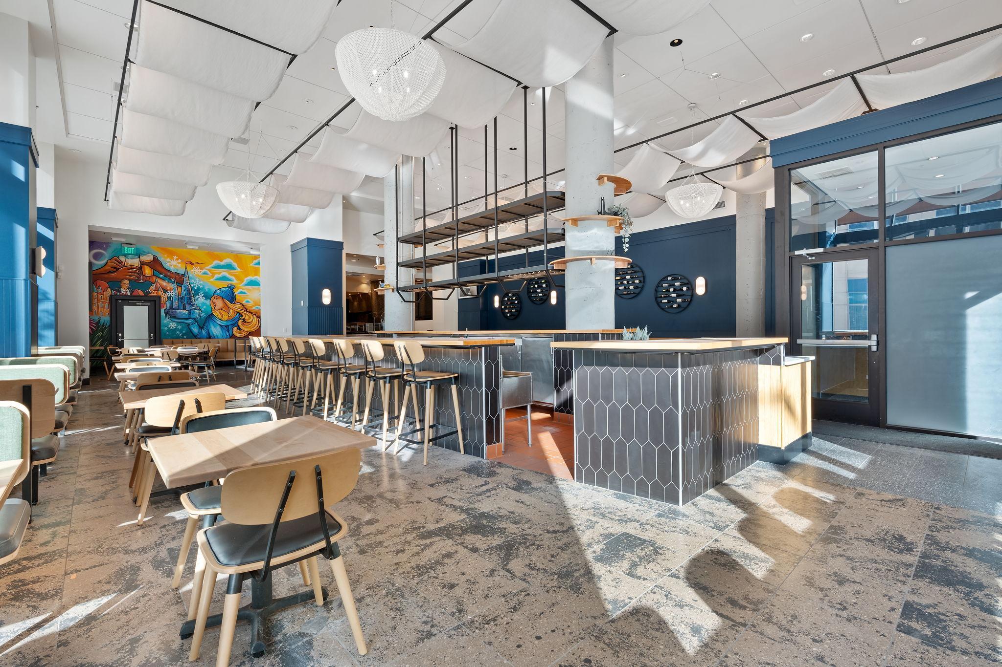 360 Saint Peter Street Unit: 4