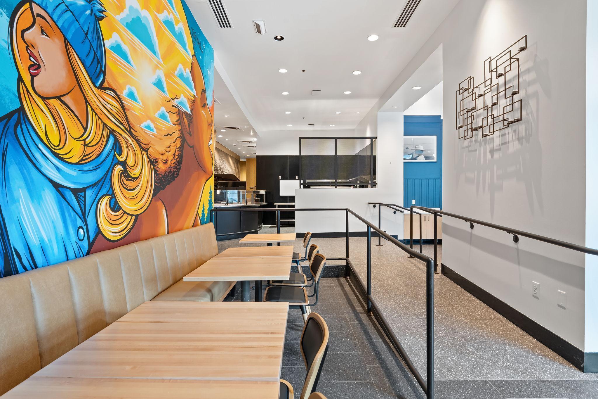 360 Saint Peter Street Unit: 4