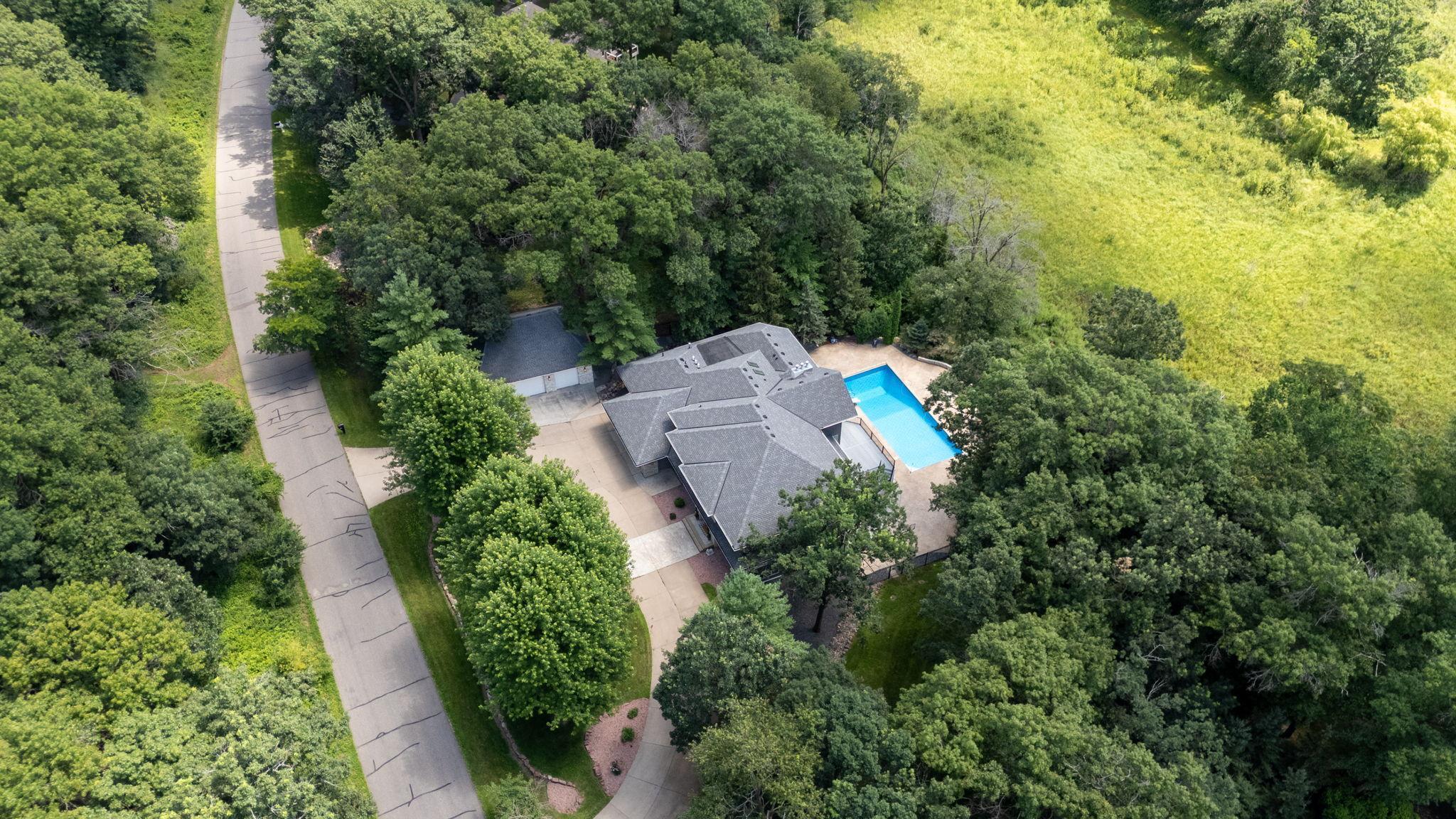 9 Red Forest Lane