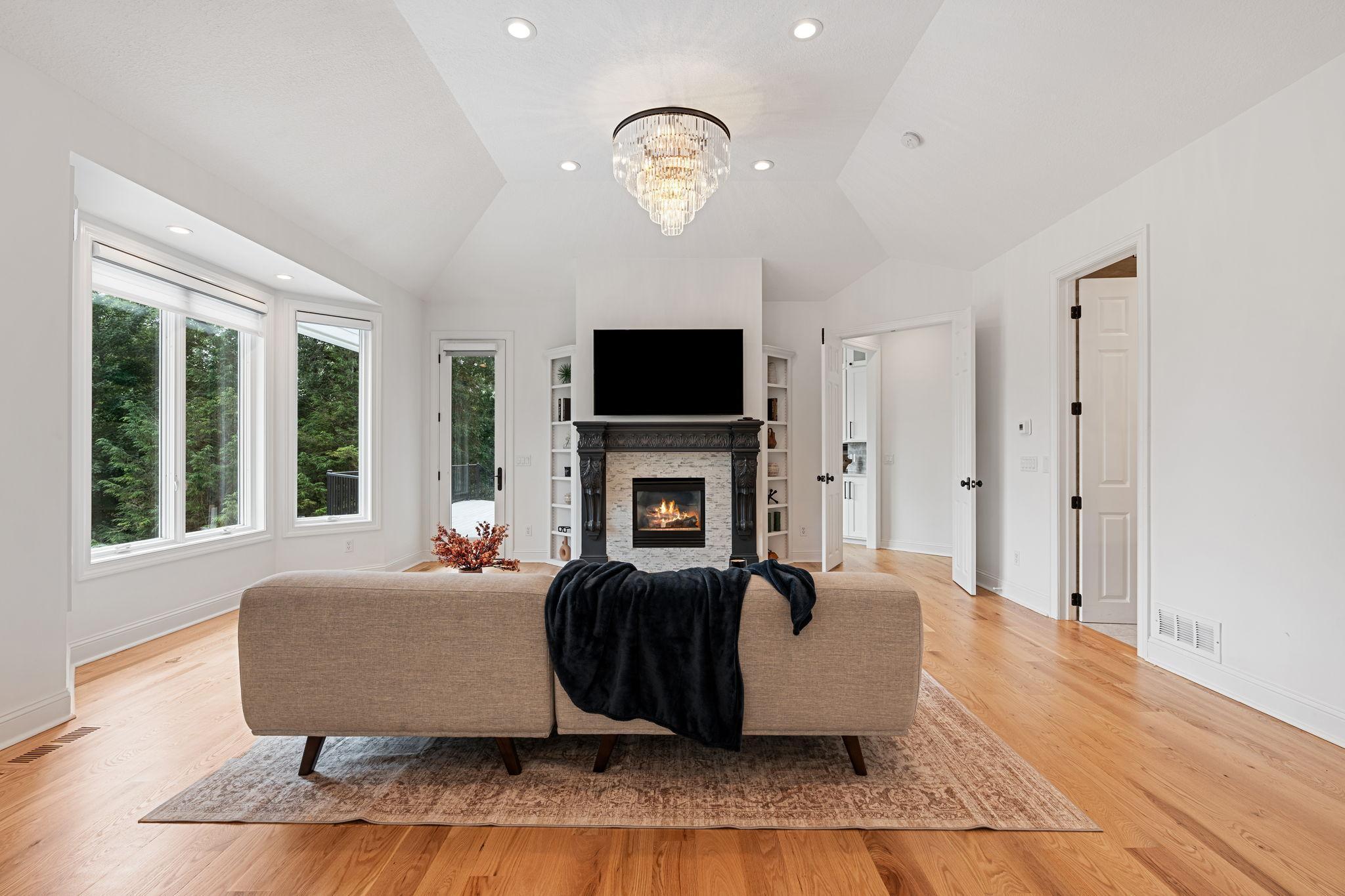 9 Red Forest Lane