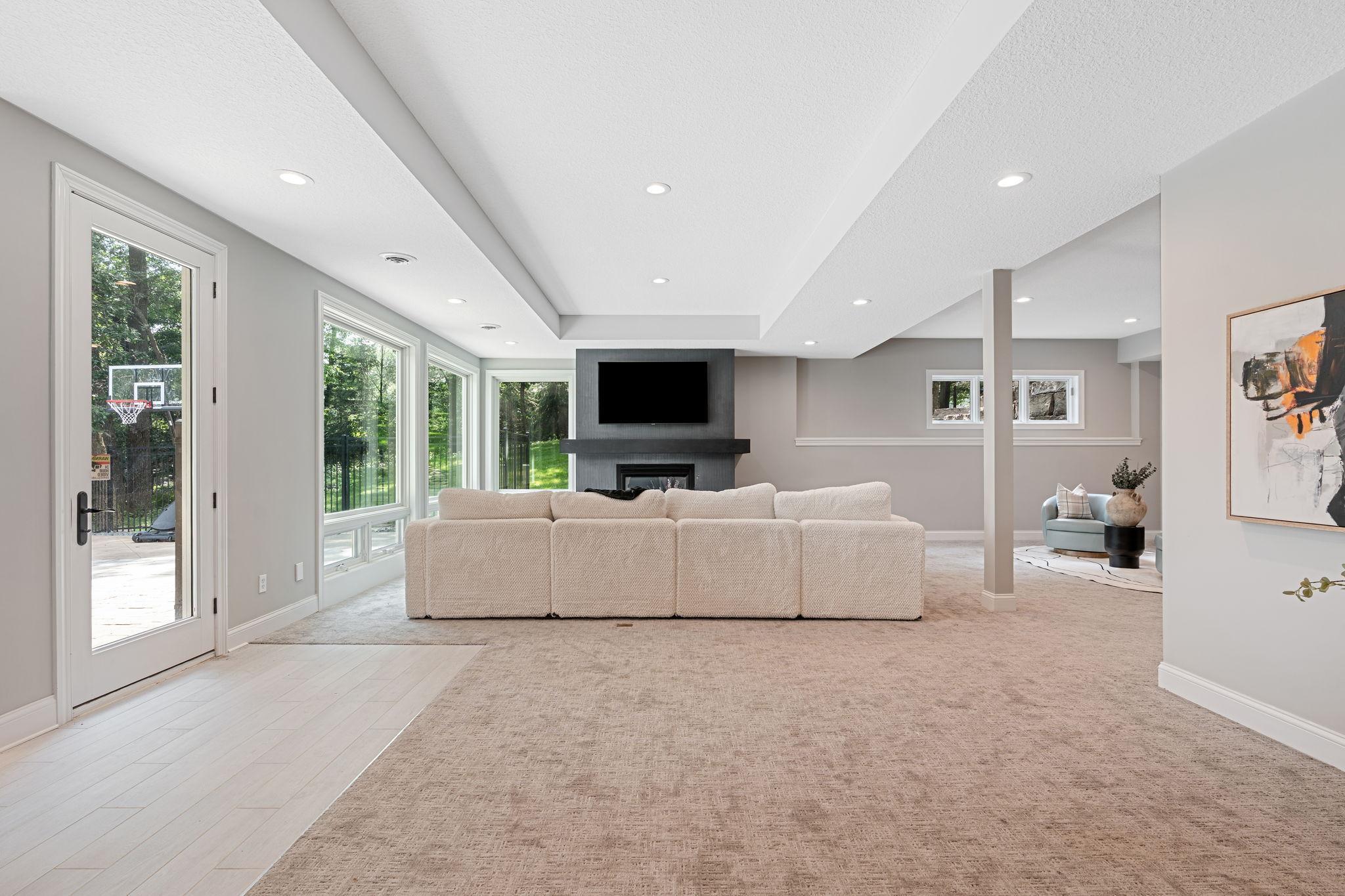 9 Red Forest Lane
