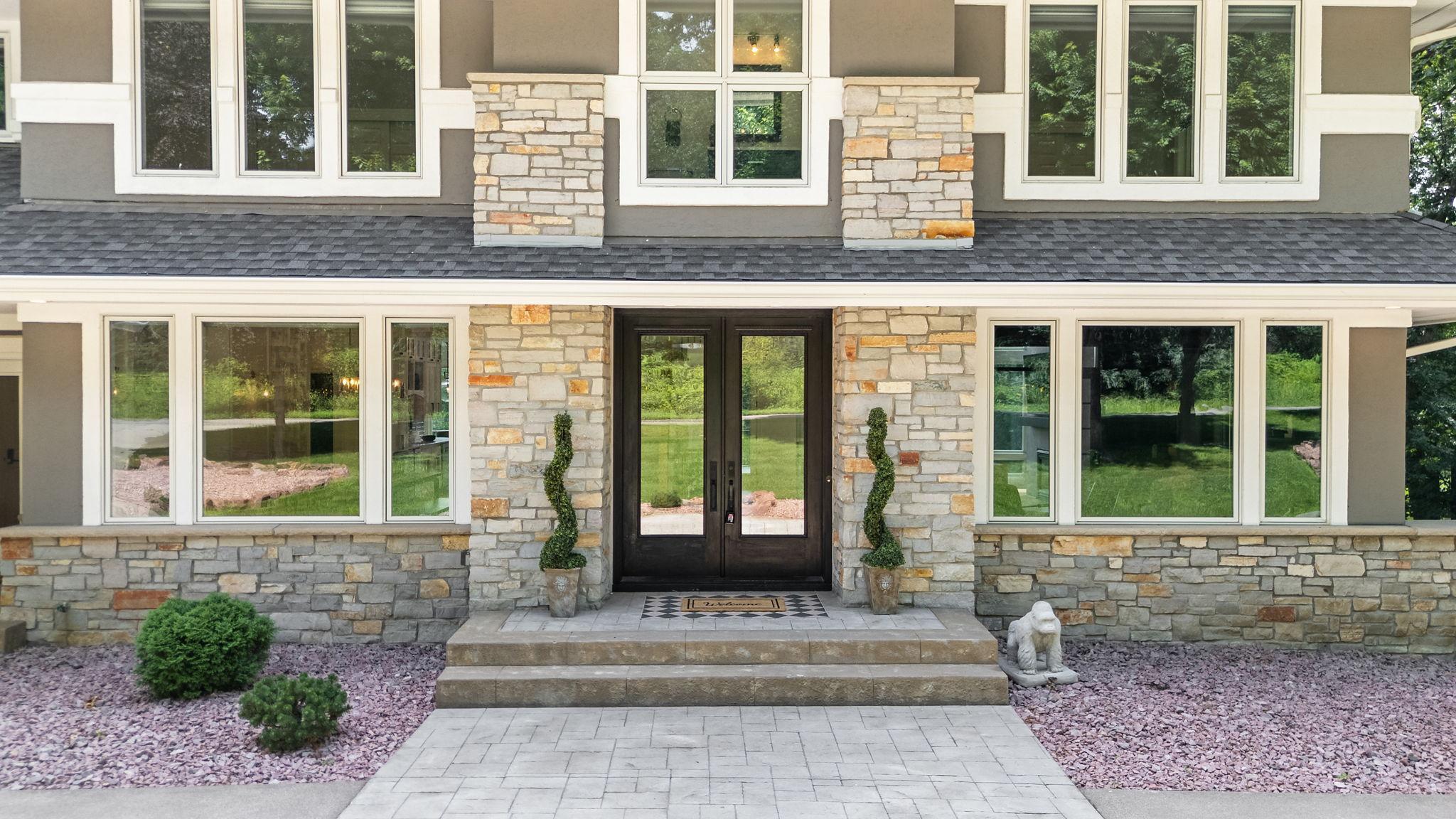 9 Red Forest Lane