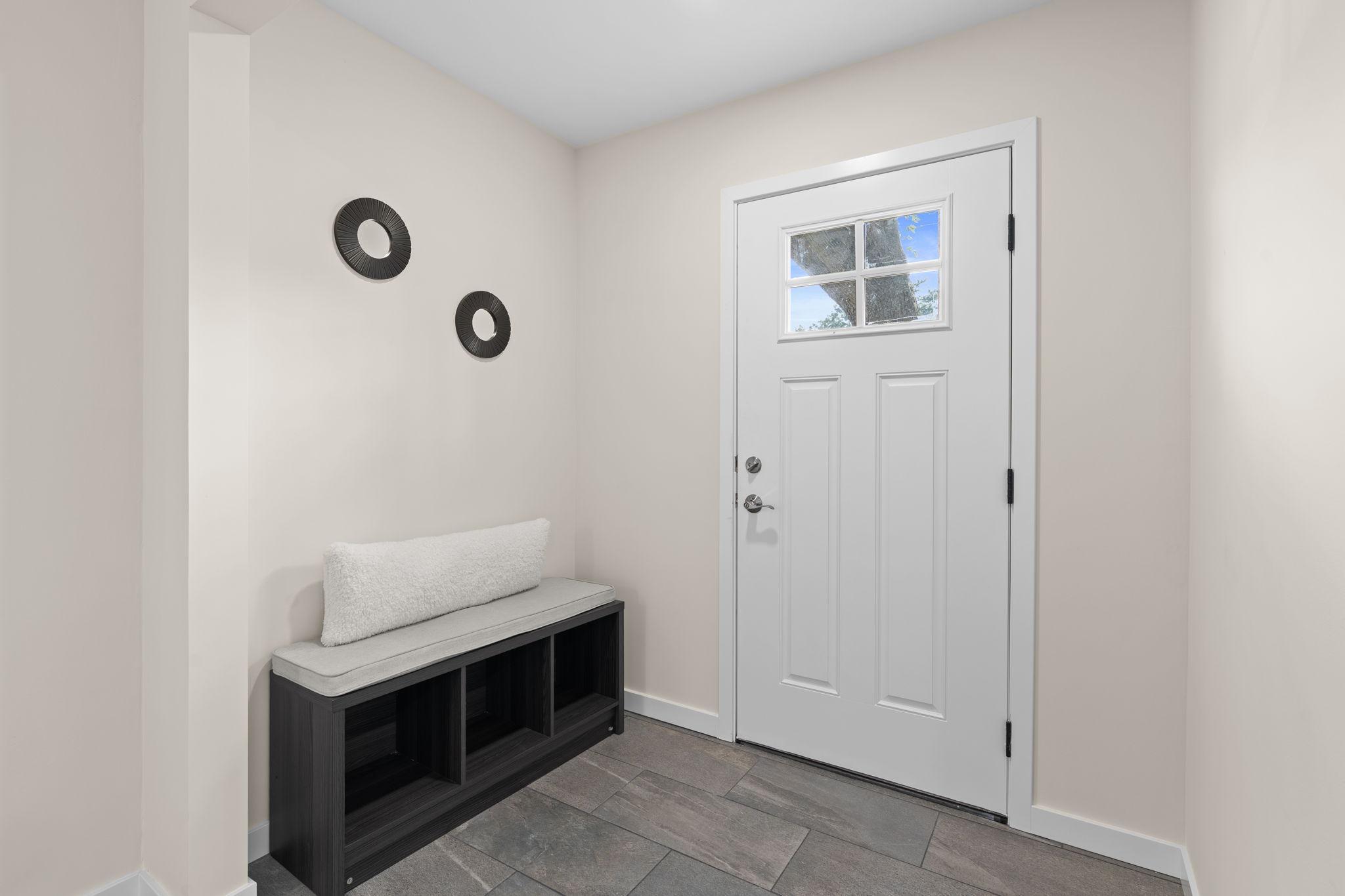 8433 E River Road NW