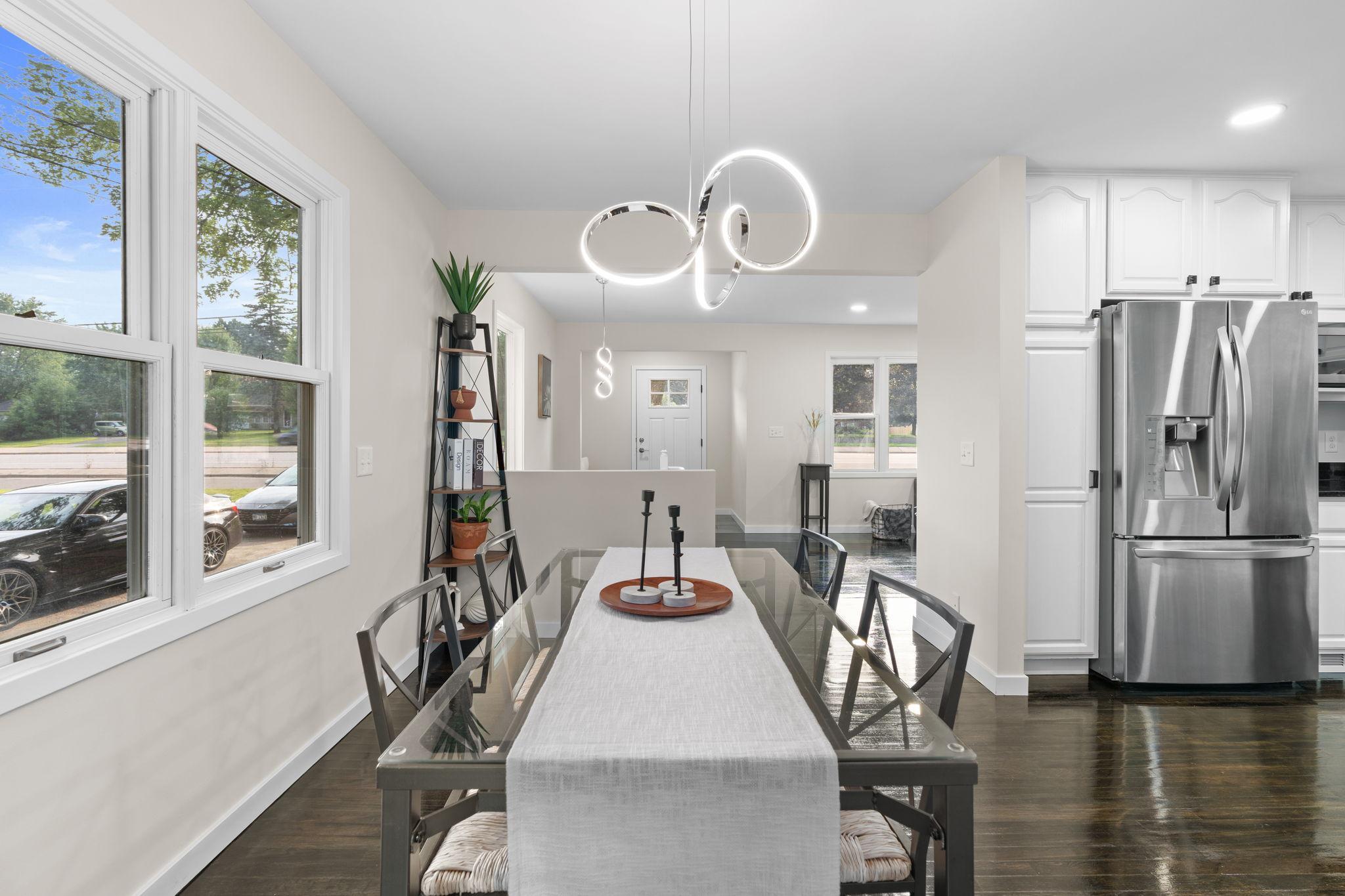 8433 E River Road NW