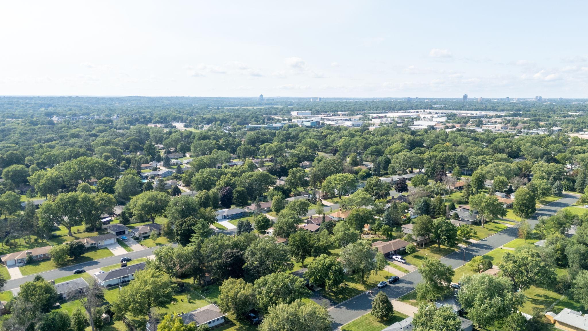 10112 Dupont Avenue S