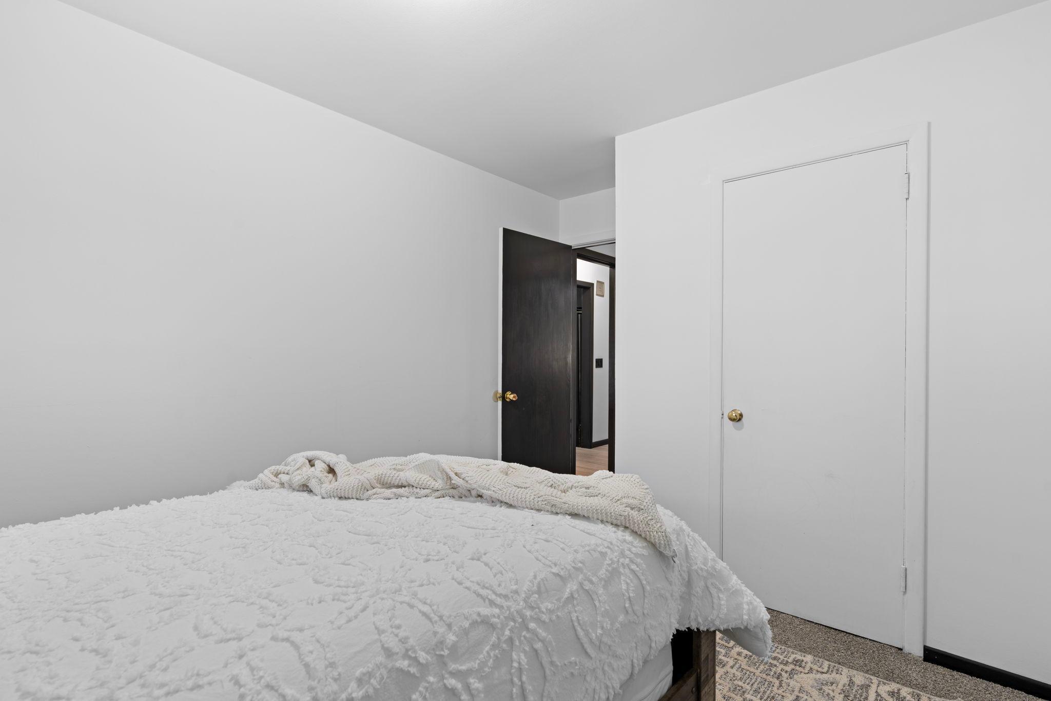 10112 Dupont Avenue S