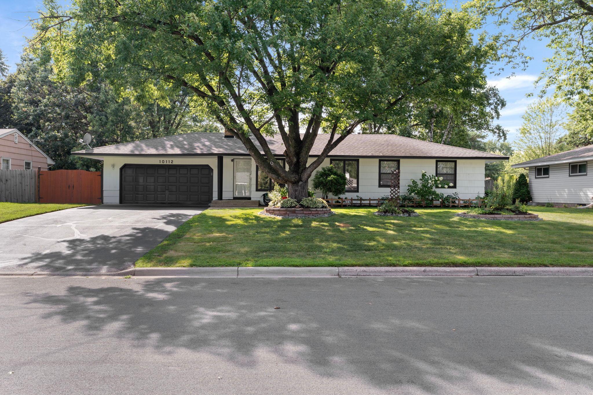 10112 Dupont Avenue S