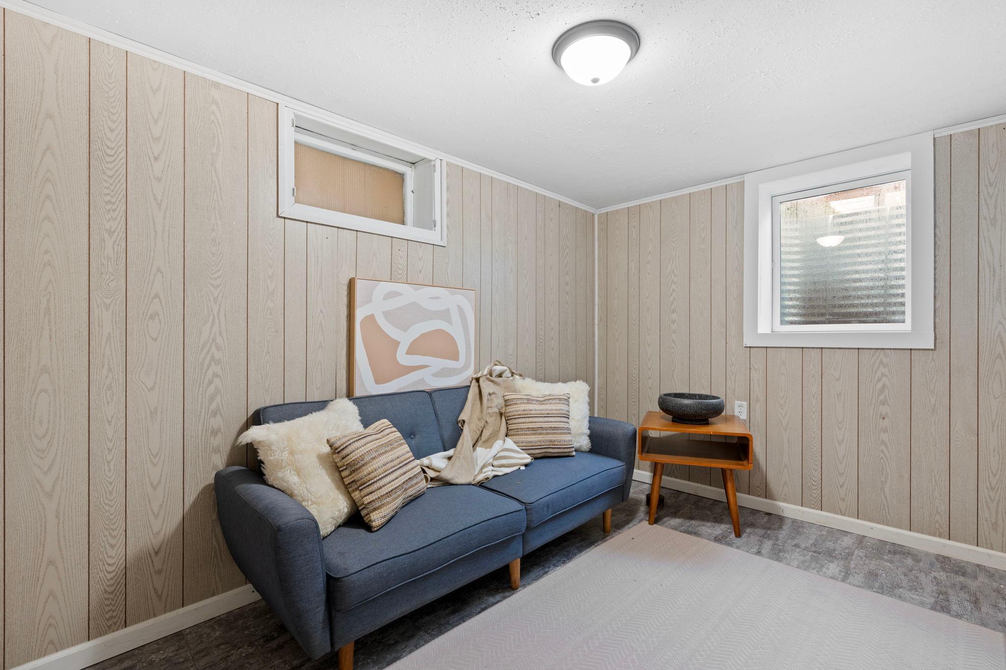 10112 Dupont Avenue S