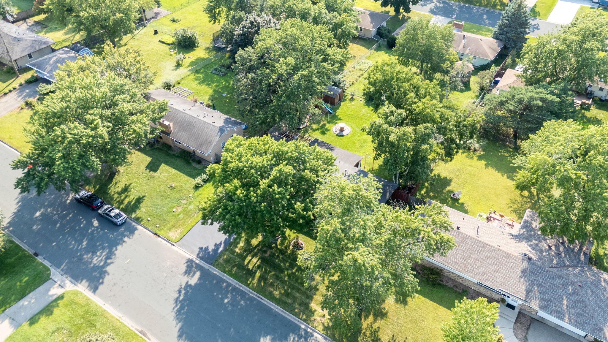 10112 Dupont Avenue S