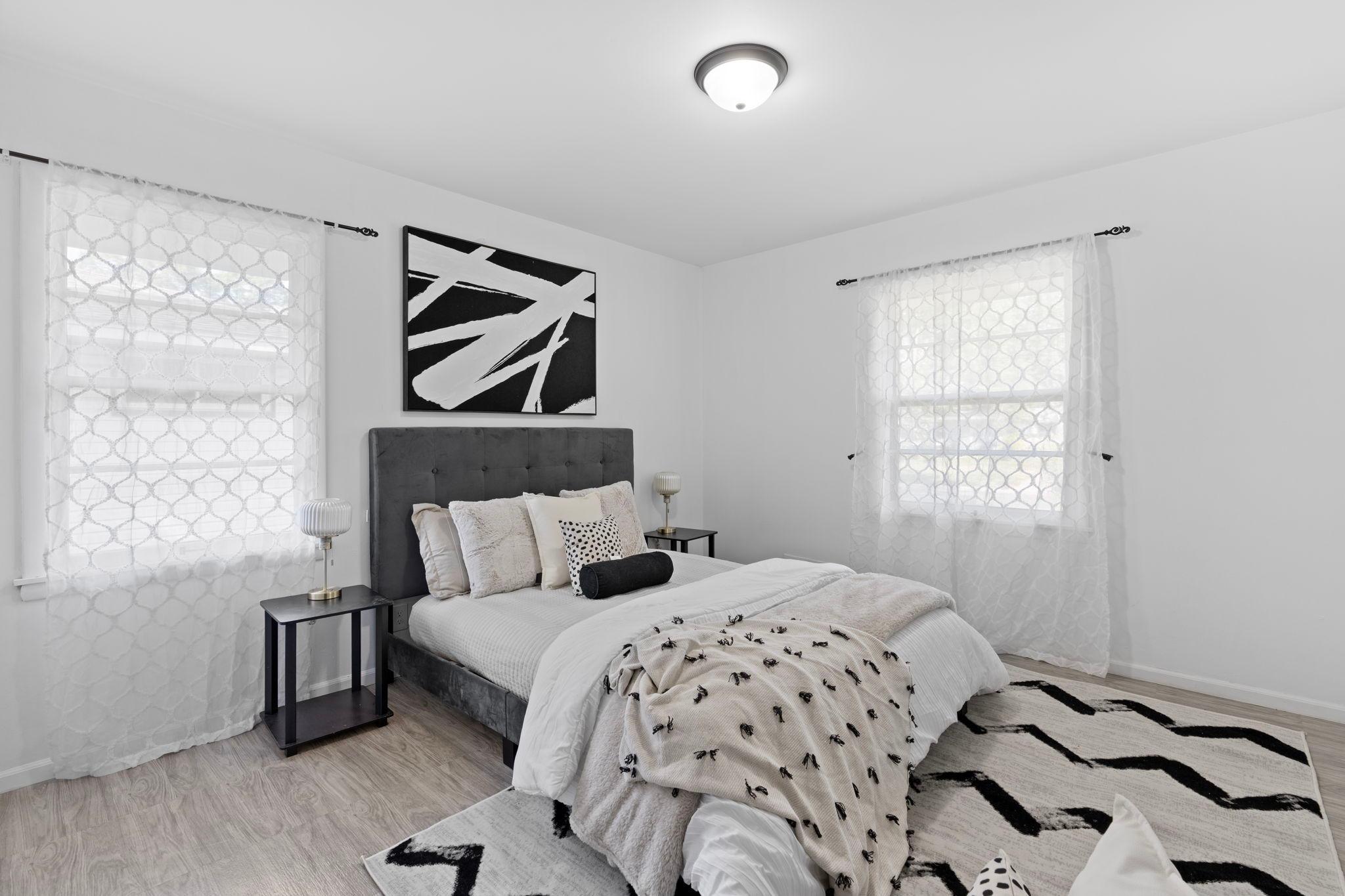 10112 Dupont Avenue S