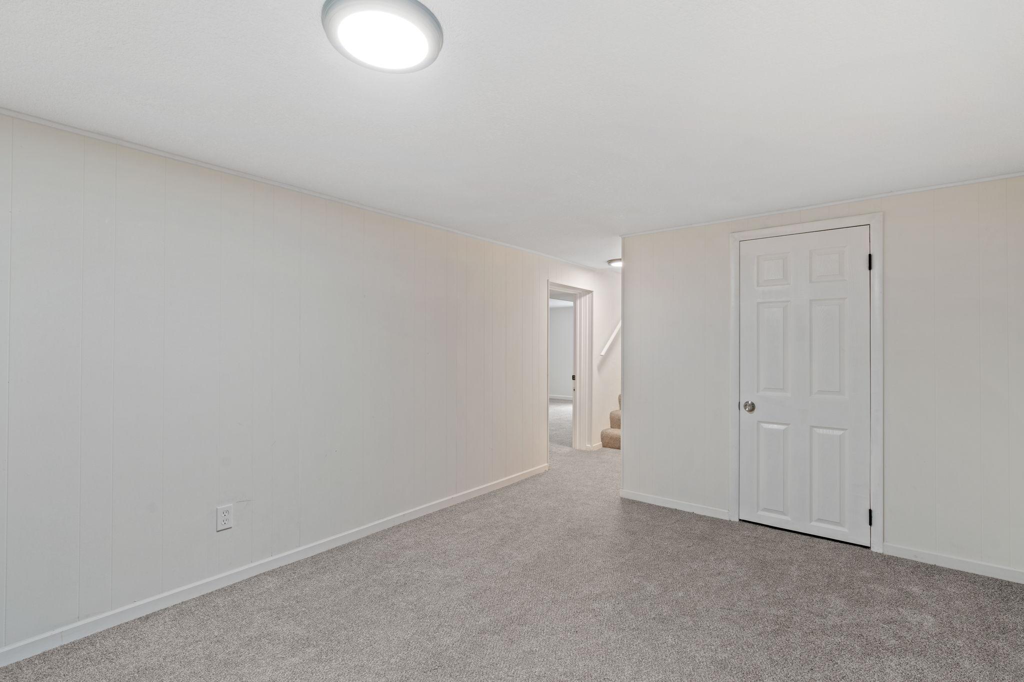 6819 Toledo Avenue N