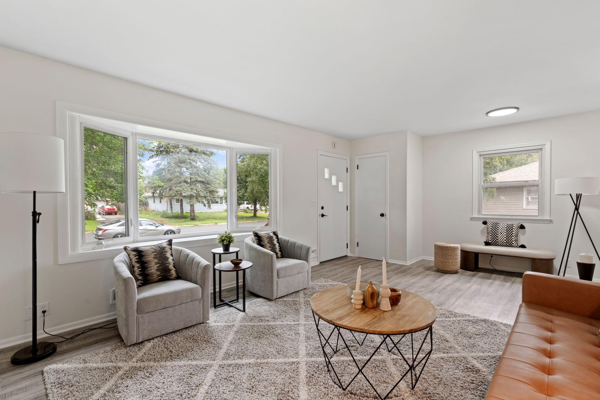 6819 Toledo Avenue N