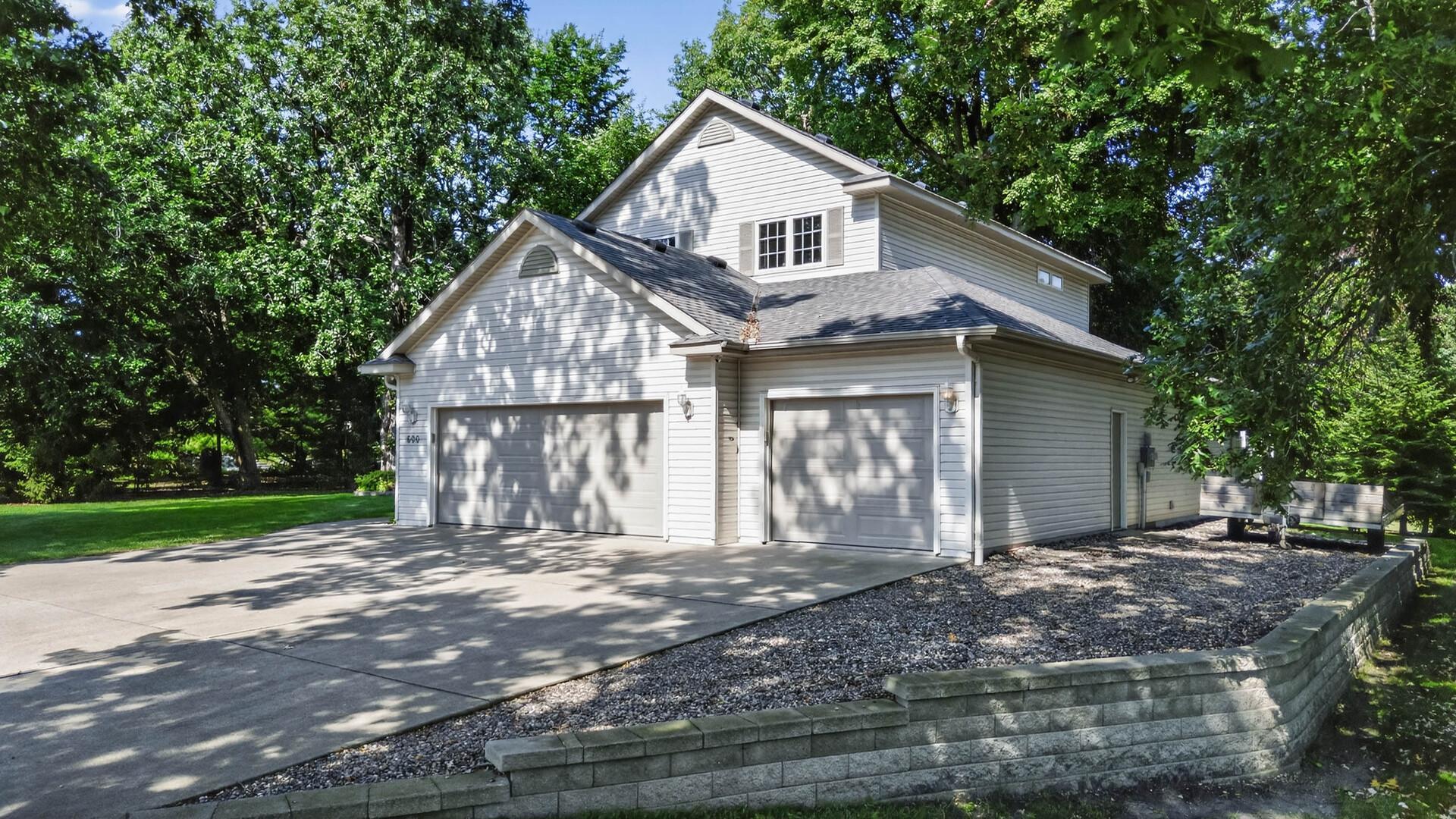 600 Lyman Boulevard