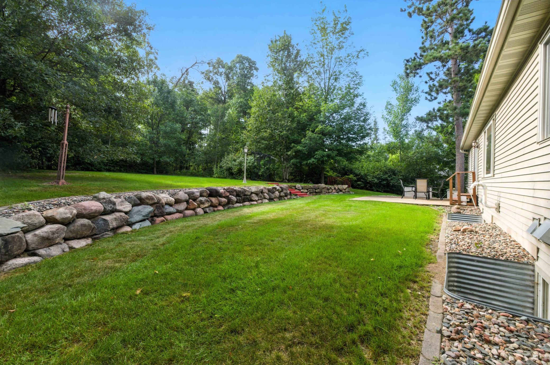 24719 Cove Trail