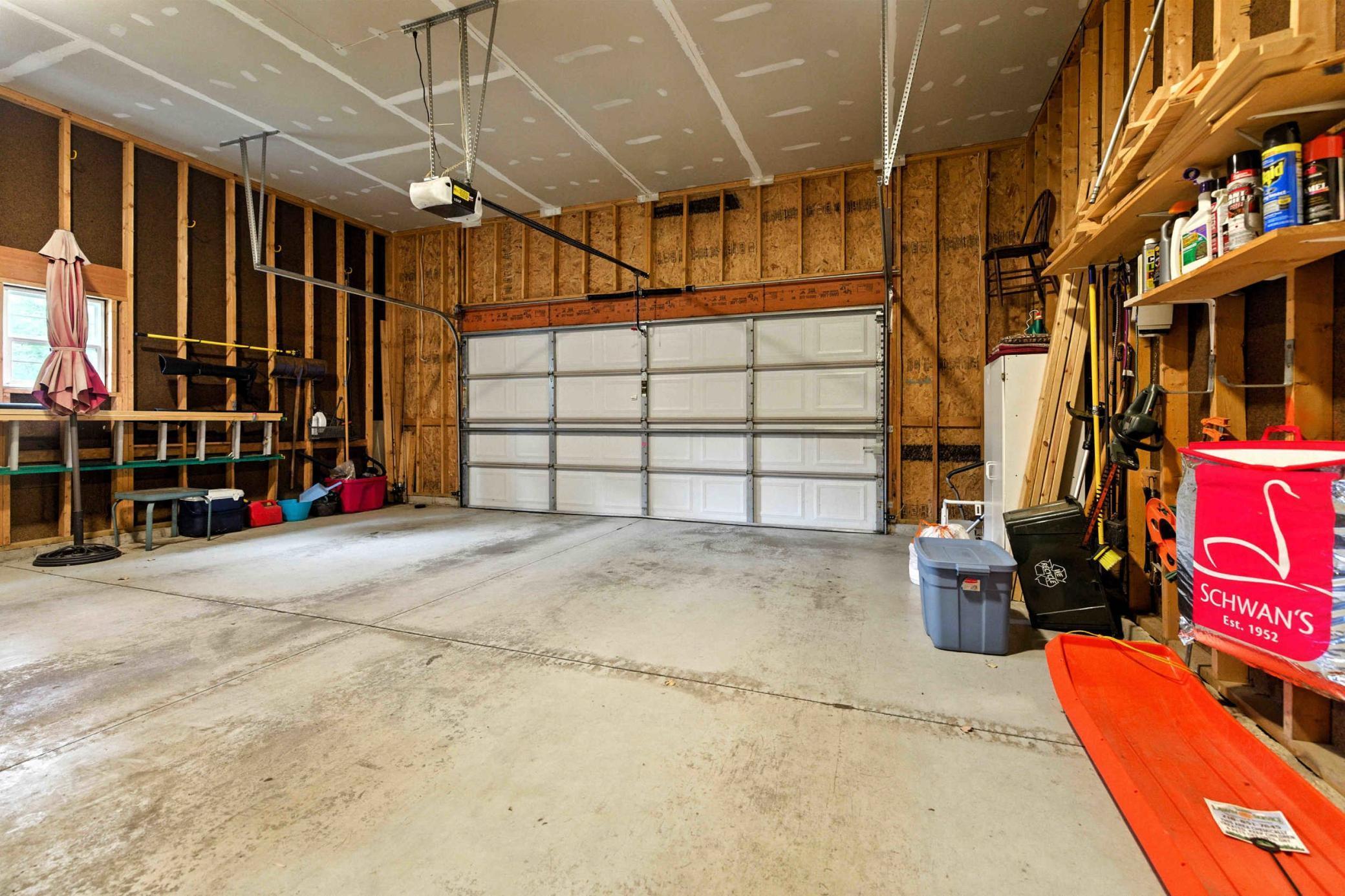 24719 Cove Trail