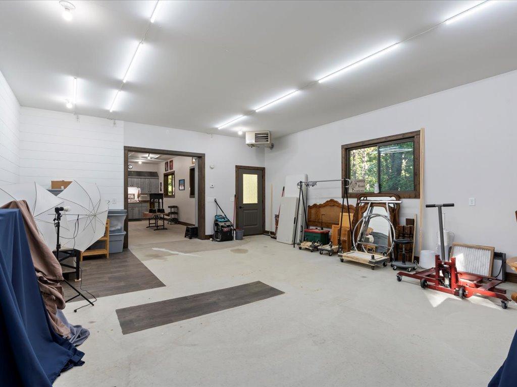 3885 Branch Trail