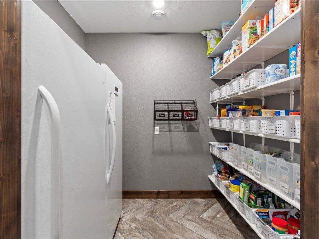3885 Branch Trail