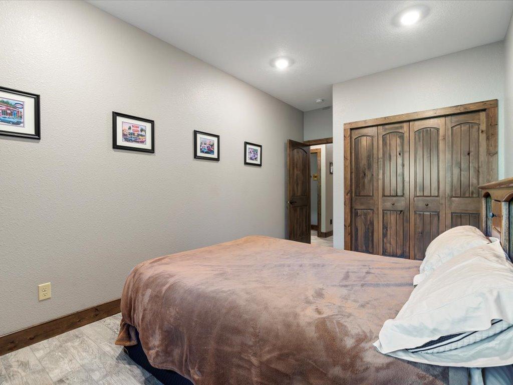 3885 Branch Trail