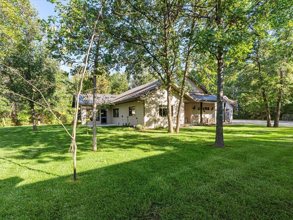 3885 Branch Trail