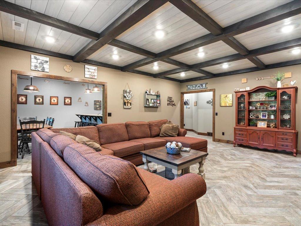 3885 Branch Trail