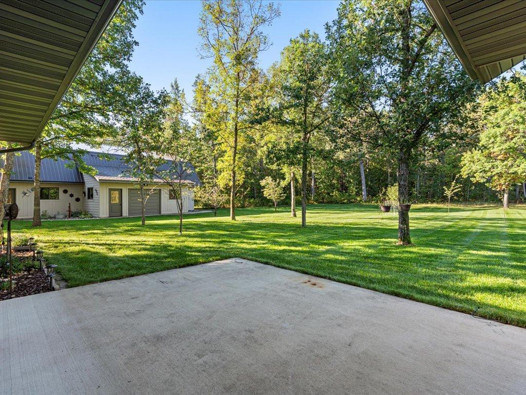3885 Branch Trail