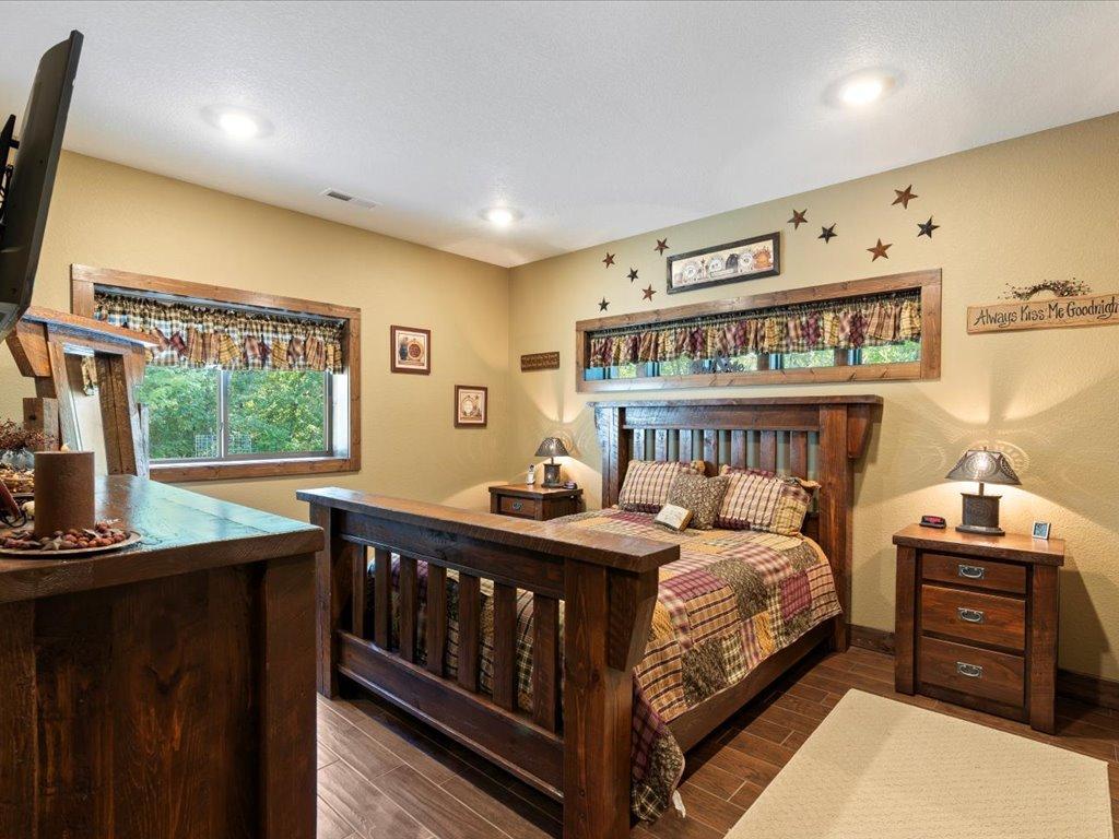 3885 Branch Trail