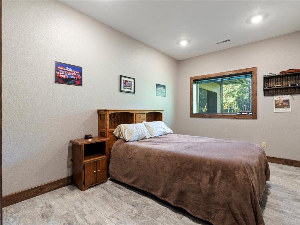 3885 Branch Trail