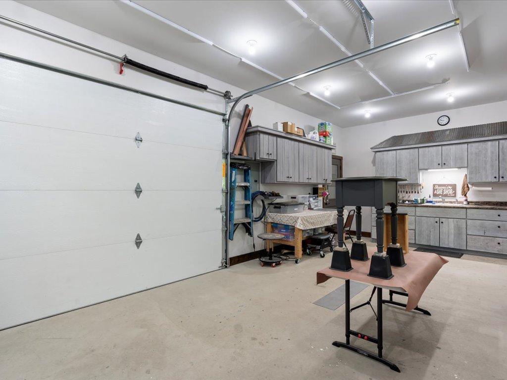 3885 Branch Trail
