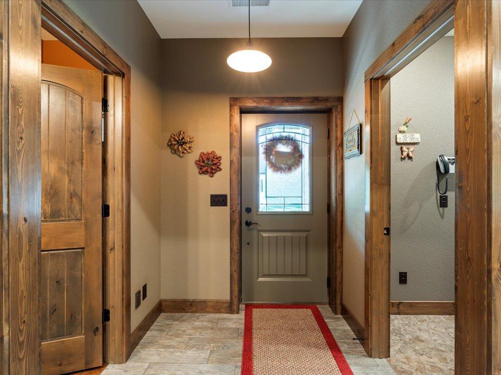 3885 Branch Trail