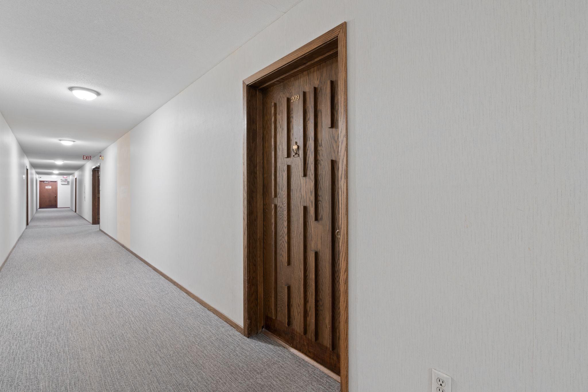 3200 Virginia Avenue S Unit: 209