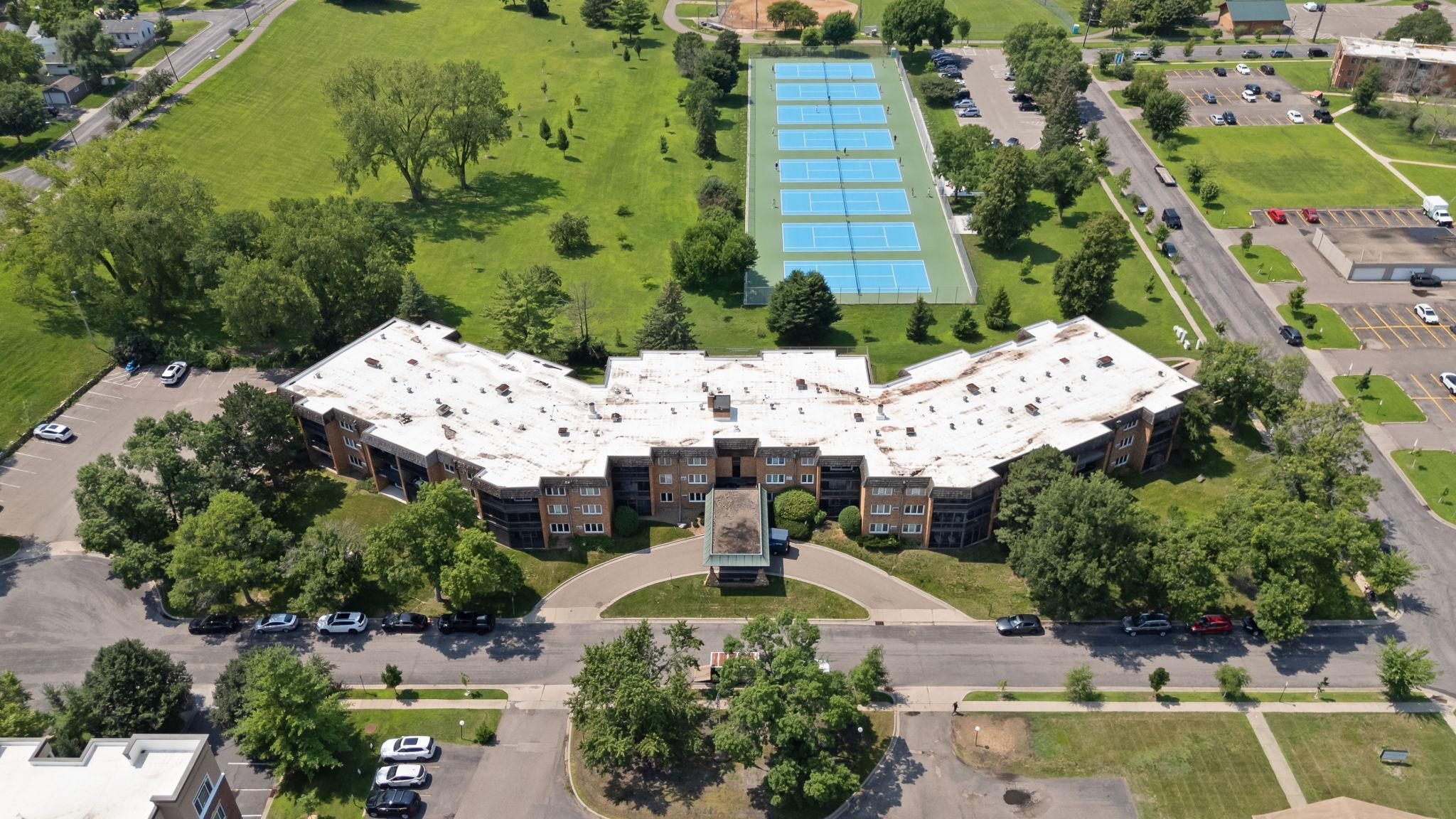 3200 Virginia Avenue S Unit: 209