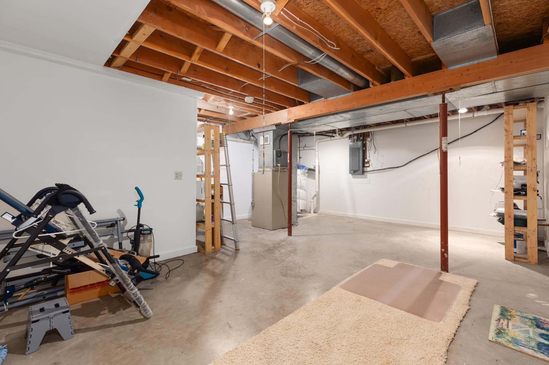 8378 Red Pine Circle