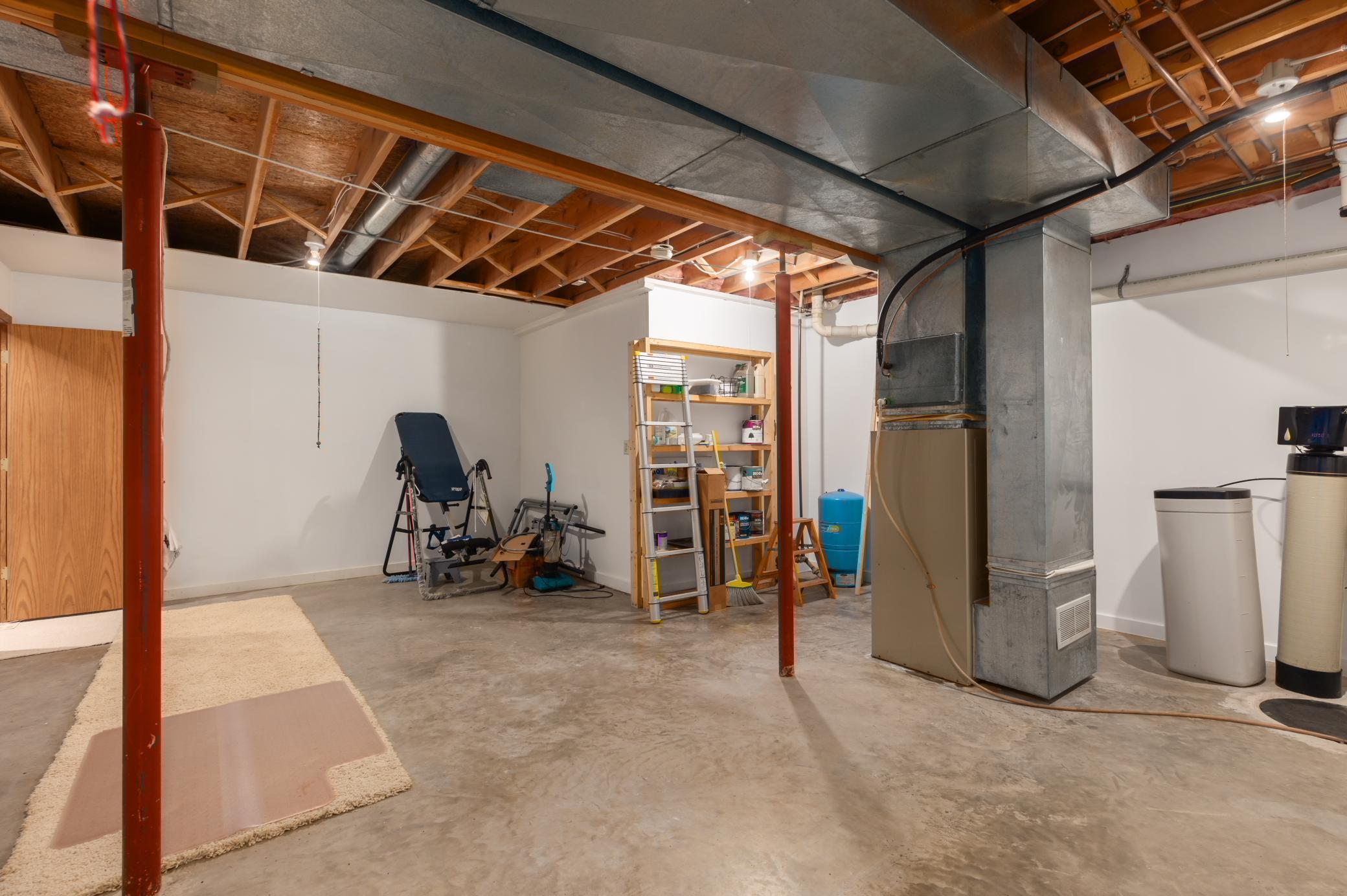 8378 Red Pine Circle