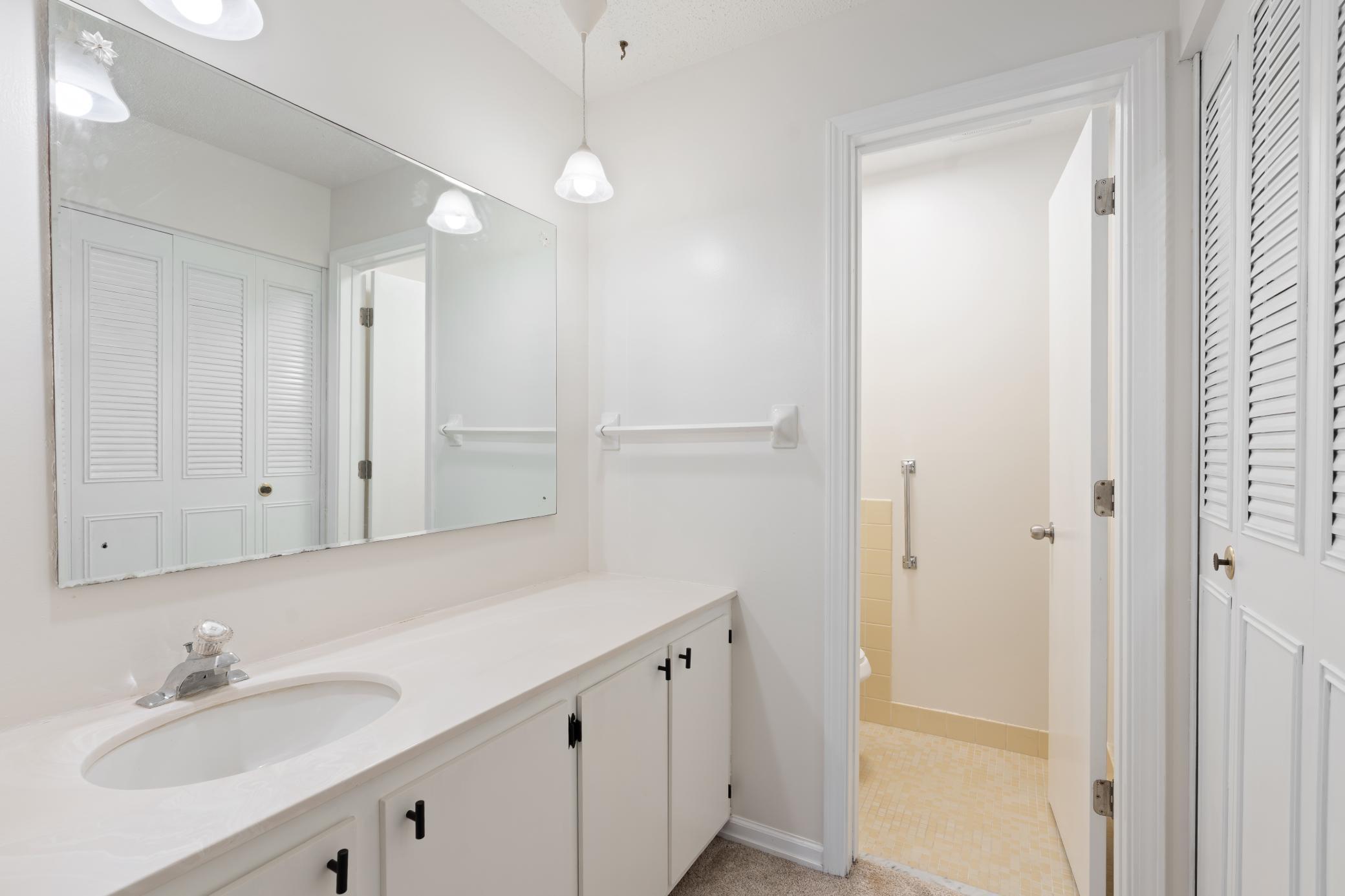 3200 Virginia Avenue S Unit: 209