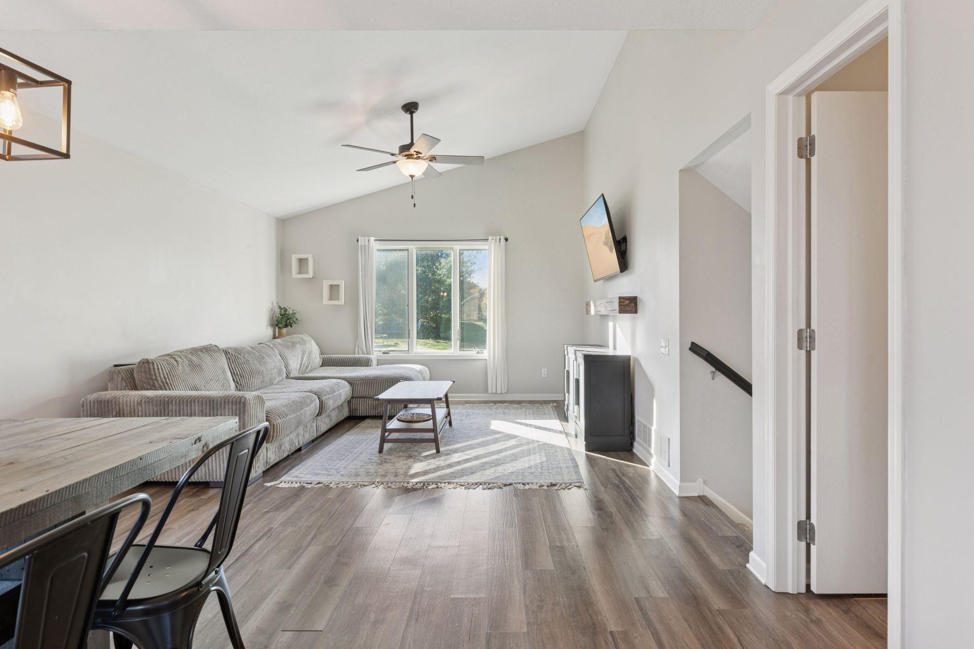 1325 Island View Drive