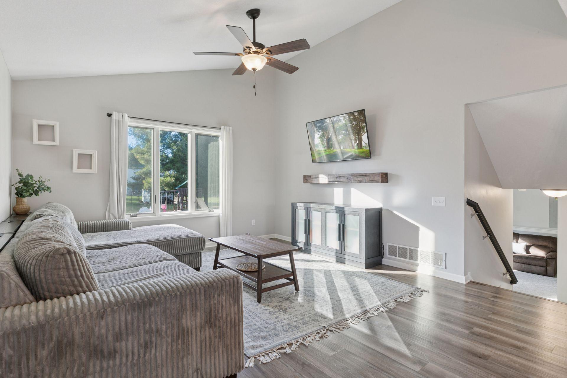 1325 Island View Drive