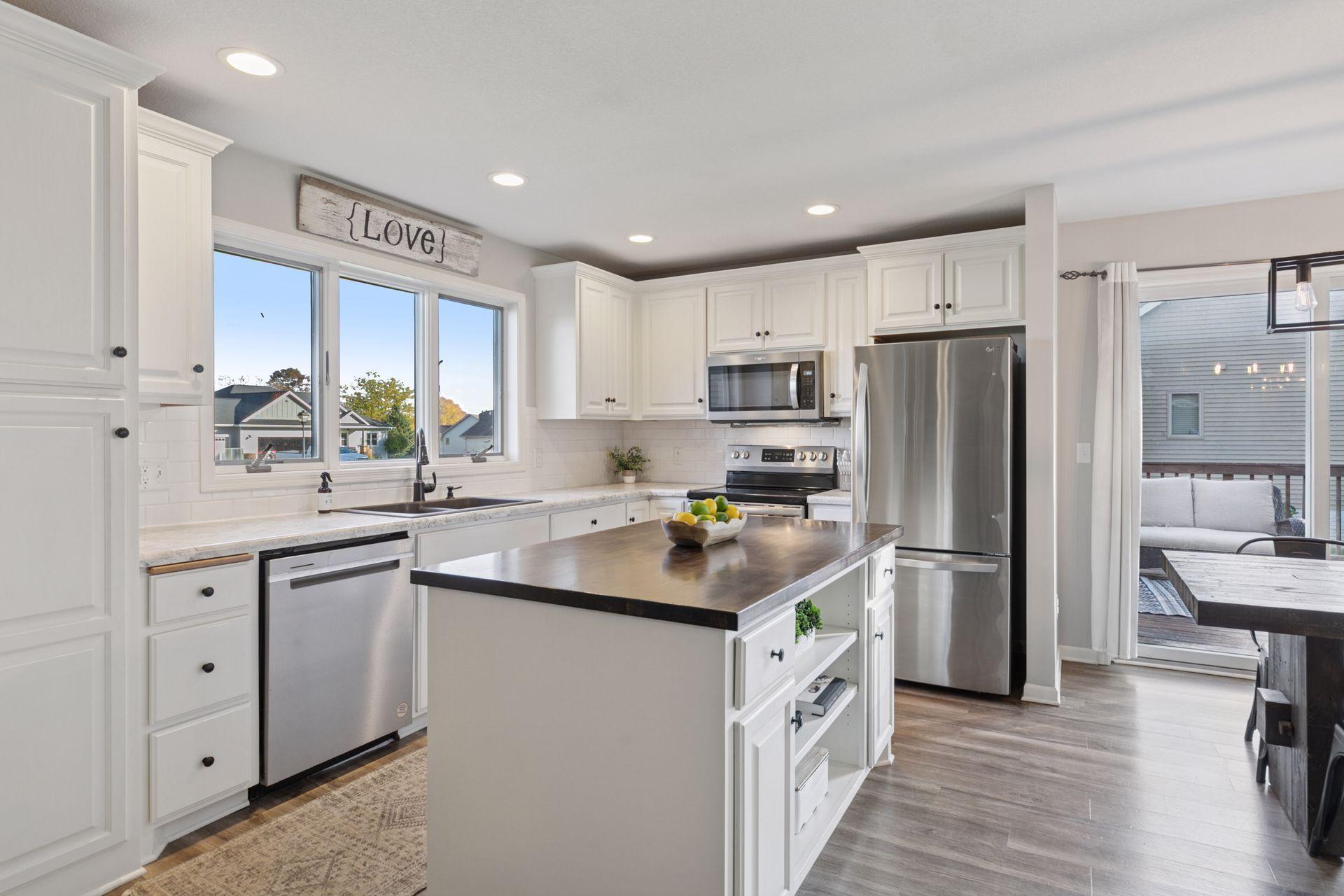 1325 Island View Drive